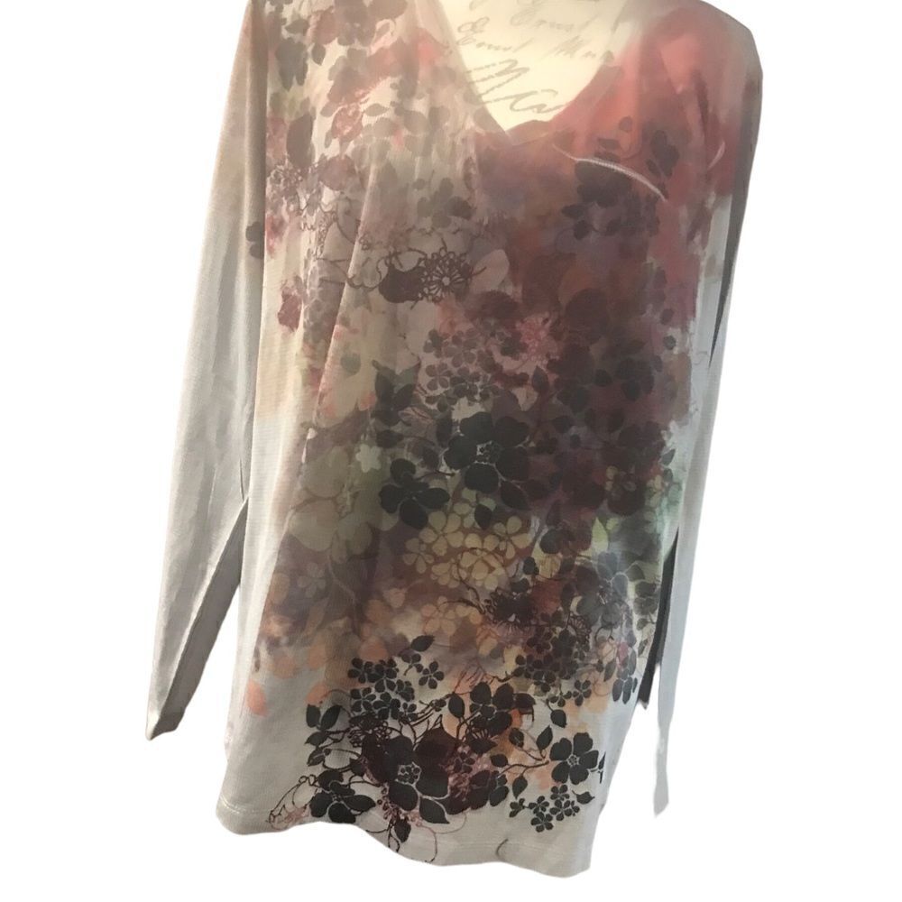 Appropriate Behavior Women's Floral Blouse Size 3X - Picture 2 of 16